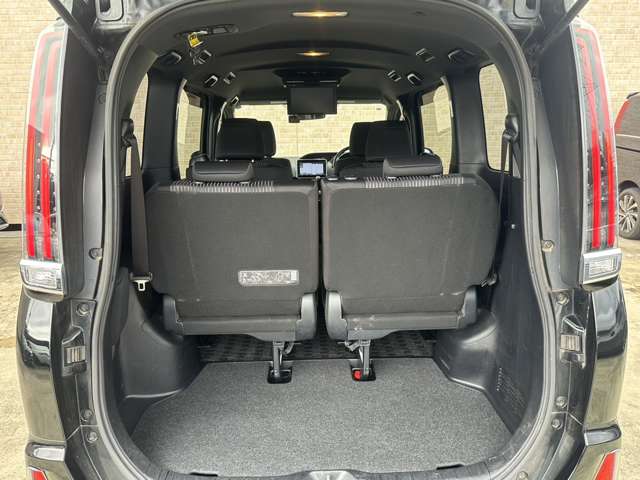 トヨタ ノア ２．０ ＳＩ H29年 (関東) 99