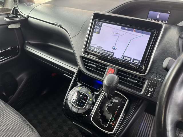 トヨタ ノア ２．０ ＳＩ H29年 (関東) 99