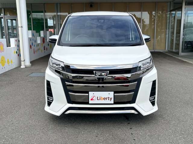 トヨタ ノア ２．０ ＳＩ ＷＸＢＩＩＩ R3年 (九州・沖縄) 99