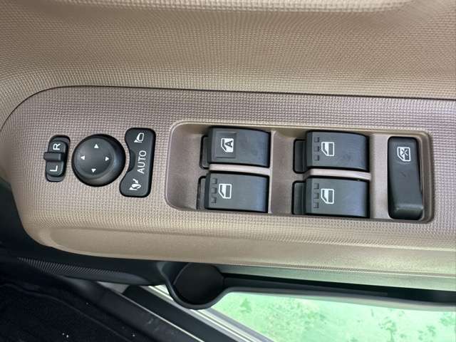 ダイハツ ムーヴ　キャンバス ６６０ セオリー Ｇ R7年 () 99