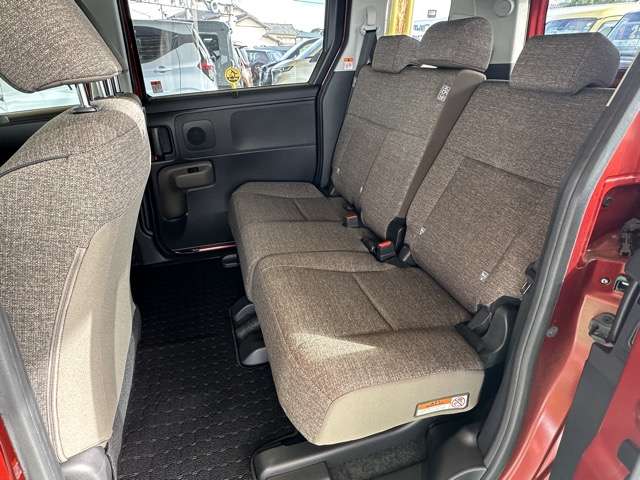 トヨタ シエンタ １．５ Ｚ R5年 () 99