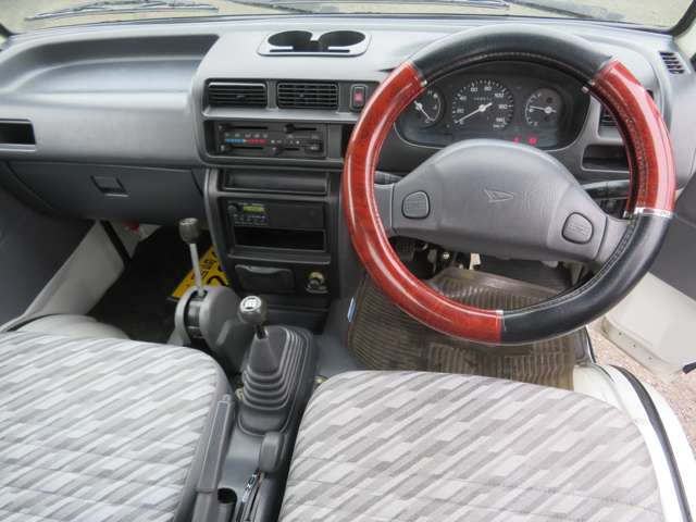 ダイハツ ハイゼットトラック ４ＷＤ H13年 () 99