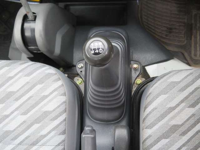 ダイハツ ハイゼットトラック ４ＷＤ H13年 () 99