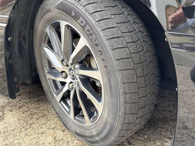 トヨタ アルファード　ハイブリッド ハイブリッド ２．５ Ｇ Ｅ－ＦＯＵＲ ４ＷＤ H27年 () 99