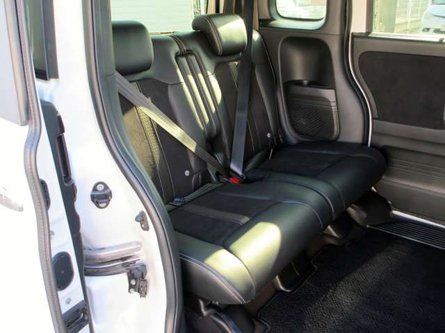 ホンダ Ｎ　ＢＯＸ カスタム ６６０ Ｇ Ｌ ターボ ホンダセンシング R1年 (関東) 99