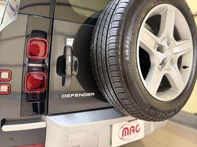 ランドローバー ディフェンダー １１０ ＳＥ ２．０Ｌ Ｐ３００ ４ＷＤ R5年 (近畿) 99