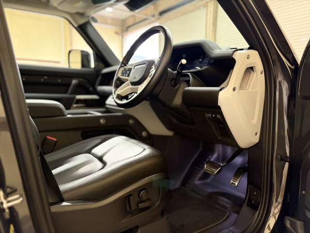 ランドローバー ディフェンダー １１０ ＳＥ ２．０Ｌ Ｐ３００ ４ＷＤ R5年 (近畿) 99