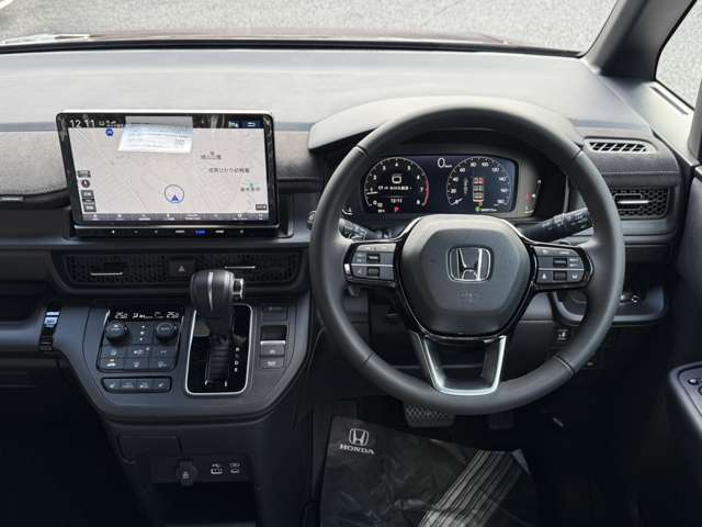 ホンダ ステップワゴン １．５ スパーダ プレミアムライン ４ＷＤ R8年 (近畿) 99