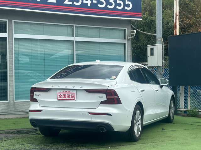 ボルボ Ｓ６０ Ｔ４　モメンタム R2年 (近畿) 99
