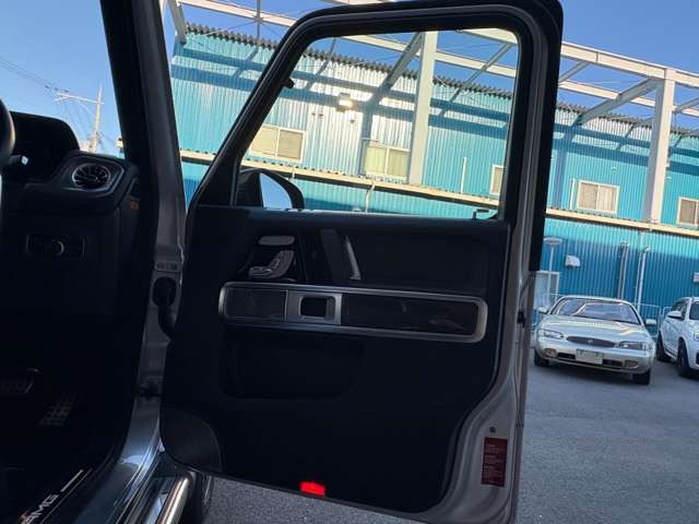 ＡＭＧ Ｇクラス Ｇ６３ ローンチ エディション （ＩＳＧ搭載モデル） ４ＷＤ R7年 (近畿) 99
