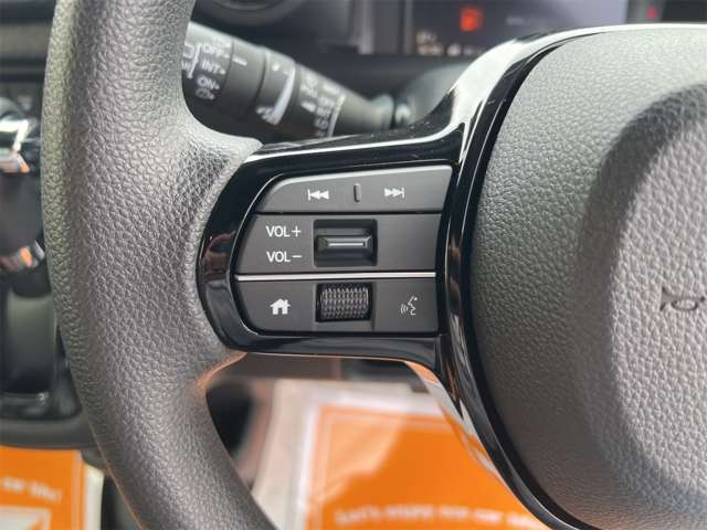 ホンダ Ｎ　ＢＯＸ カスタム ６６０ R8年 () 99
