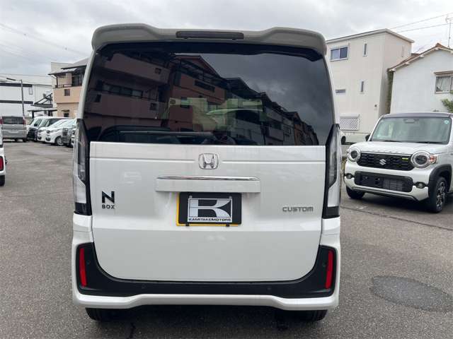 ホンダ Ｎ　ＢＯＸ カスタム ６６０ R8年 () 99