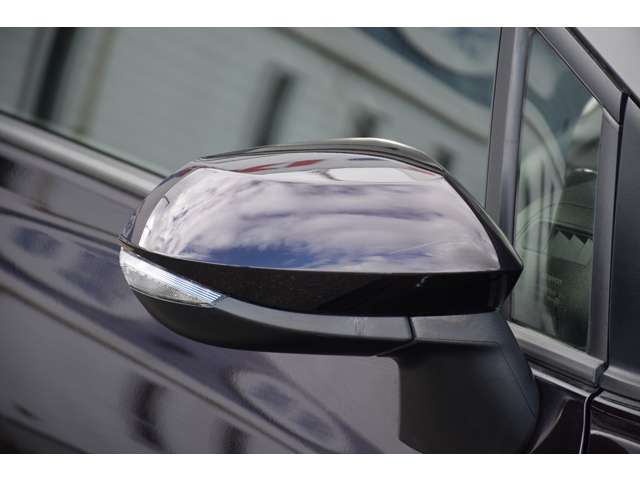 トヨタ シエンタ　ハイブリッド ハイブリッド １．５ Ｇ クエロ H30年 (近畿) 99