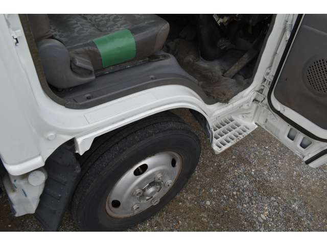 日産 アトラス ２トン深ダンプ H17年 (近畿) 99