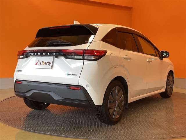 日産 ノート １．２ Ｘ R4年 (近畿) 99