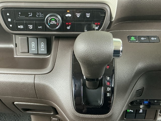 ホンダ Ｎ　ＢＯＸ ６６０ Ｌ ターボ R3年 (近畿) 99