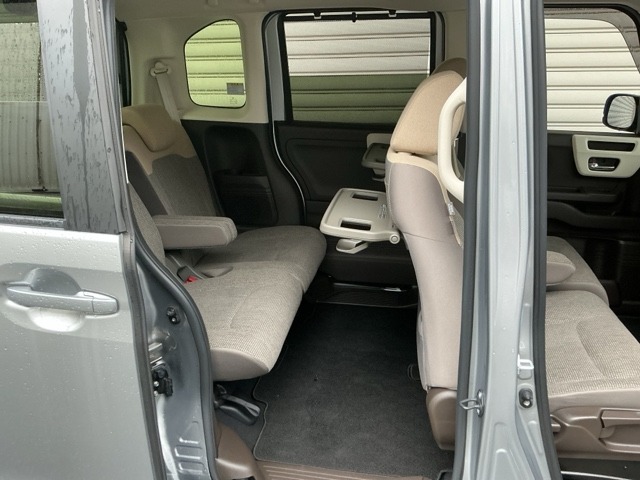 ホンダ Ｎ　ＢＯＸ ６６０ Ｌ ターボ R3年 (近畿) 99