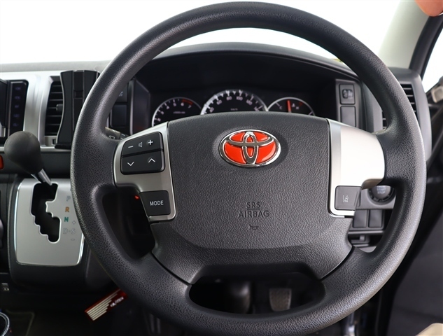 トヨタ ハイエースバン ２．０ スーパーＧＬ ロング R1年 (関東) 99