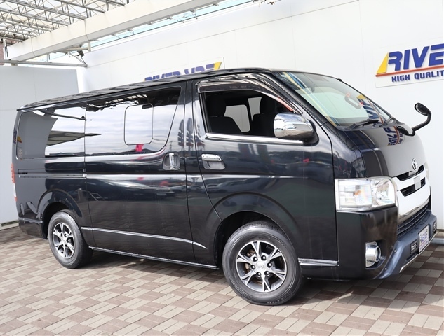 トヨタ ハイエースバン ２．０ スーパーＧＬ ロング R1年 (関東) 99