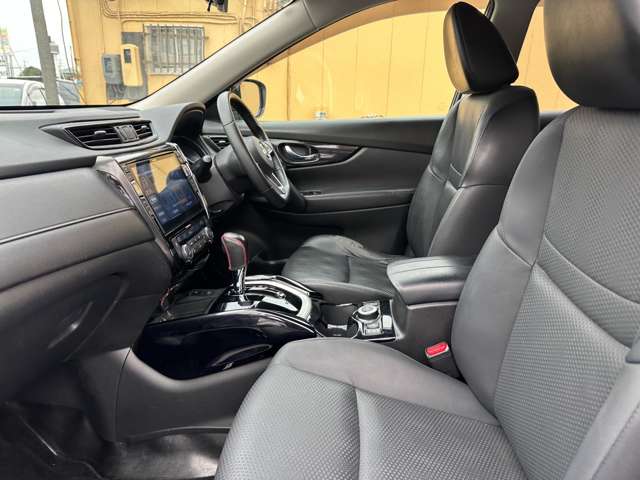 日産 エクストレイル　ハイブリッド ２．０ ２０ＸＩ ハイブリッド ４ＷＤ R1年 (関東) 99