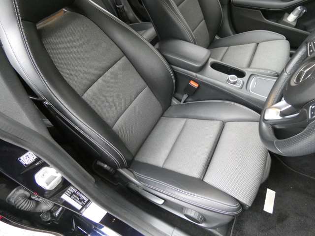 メルセデスベンツ ＣＬＡシューティングブレーク ＣＬＡ１８０　ＡＭＧ　スタイル H29年 (関東) 99