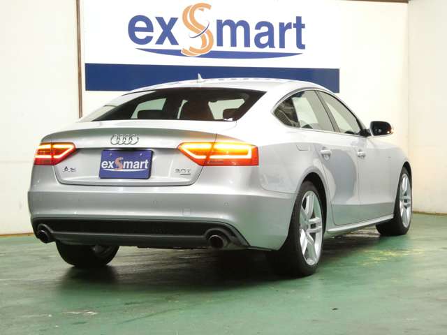 アウディ Ａ５　スポーツバック ２．０ ＴＦＳＩ クワトロ Ｓラインパッケージ ４ＷＤ H25年 (関東) 99