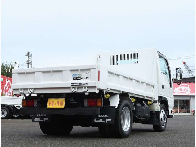 いすゞ エルフ ３．０ 強化ダンプ フルフラットロー ディーゼルターボ H29年 (関東) 99