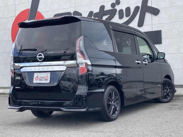 日産 セレナ ２．０ ハイウェイスター Ｖ R4年 () 99