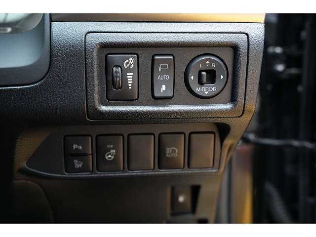 レクサス ＣＴ２００ｈ バージョンＣ H29年 (関東) 99