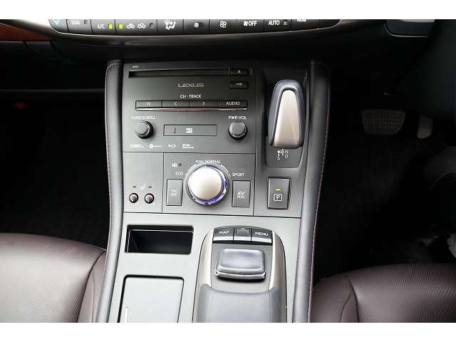 レクサス ＣＴ２００ｈ バージョンＣ H29年 (関東) 99