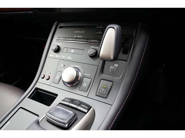 レクサス ＣＴ２００ｈ バージョンＣ H29年 (関東) 99