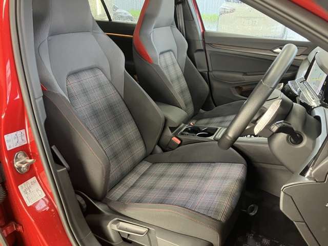 フォルクスワーゲン ゴルフ ＧＴＩ R4年 (近畿) 99