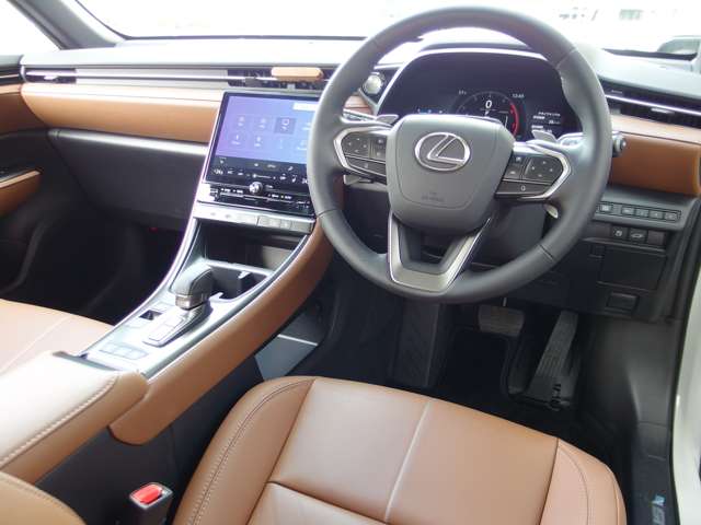 レクサス ＬＢＸ リラックス R8年 (東海) 99