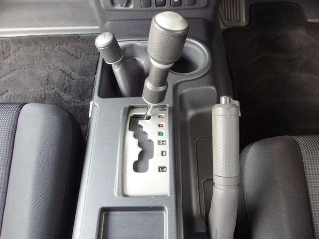 トヨタ ＦＪ　クルーザー ４．０ カラーパッケージ ４ＷＤ H25年 (東海) 99