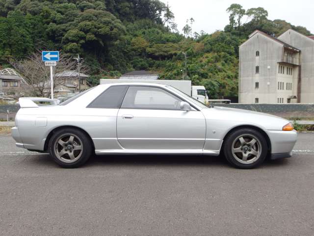 日産 スカイラインＧＴ−Ｒ ２．６ ４ＷＤ H6年 (東海) 99