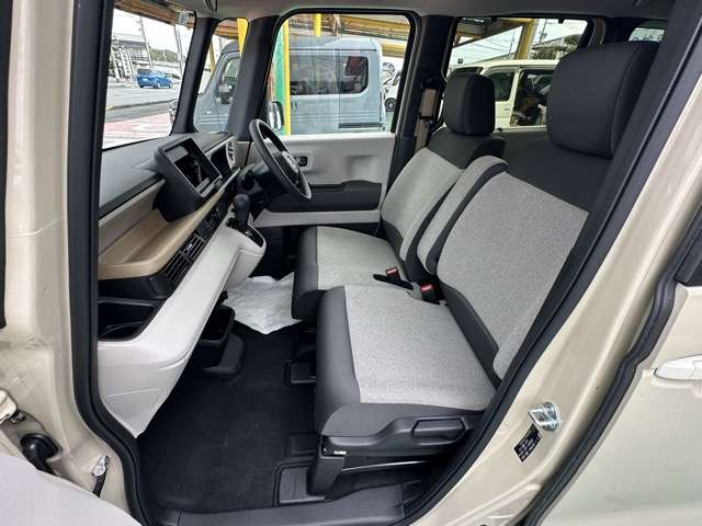 ホンダ Ｎ　ＢＯＸ ６６０ ファッションスタイル ２トーン R8年 () 99