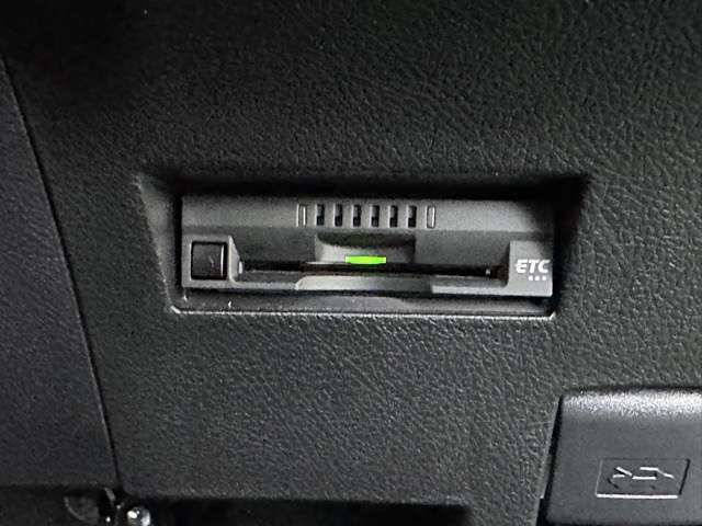 トヨタ カローラフィールダー １．５ ＥＸ R7年 () 99