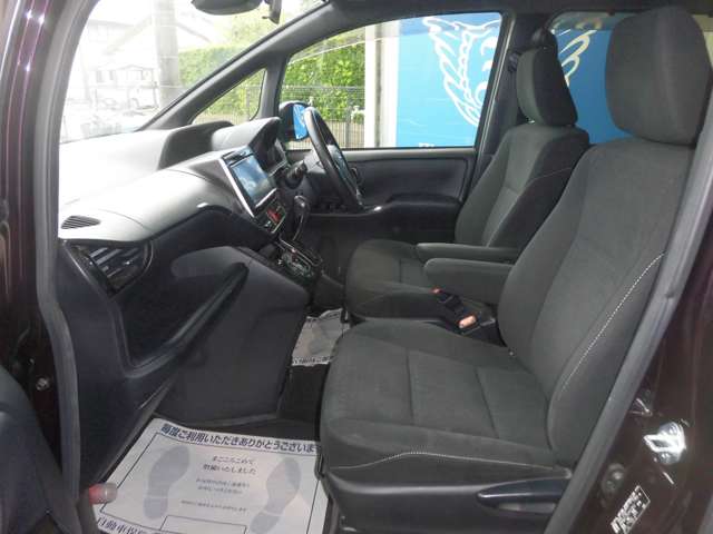 トヨタ ノア ２．０ Ｇ H29年 (東海) 99