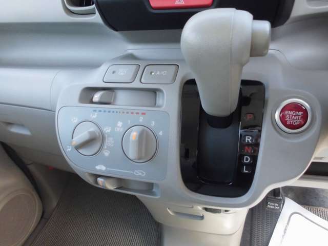 ホンダ Ｎ　ＢＯＸ ６６０ Ｇ H27年 (甲信越・北陸) 99