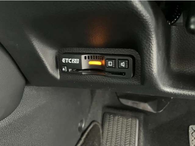 ホンダ ヴェゼル １．５ Ｅ：ＨＥＶ ＲＳ ４ＷＤ R7年 (九州・沖縄) 99