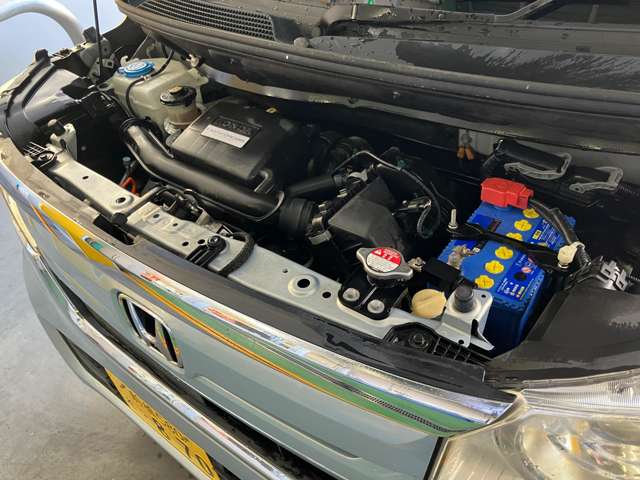 ホンダ Ｎ　ＢＯＸ カスタム ６６０ Ｇ Ｌ ホンダセンシング H30年 (関東) 99