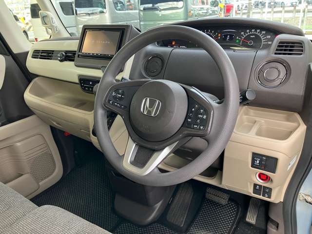 ホンダ Ｎ　ＢＯＸ カスタム ６６０ Ｇ Ｌ ホンダセンシング H30年 (関東) 99