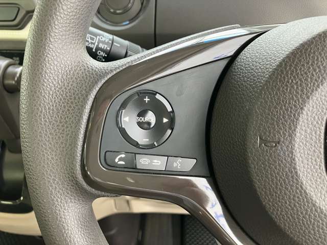 ホンダ Ｎ　ＢＯＸ カスタム ６６０ Ｇ Ｌ ホンダセンシング H30年 (関東) 99