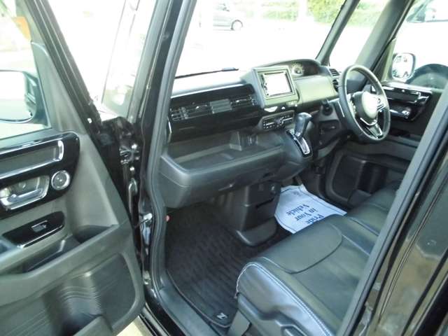 ホンダ Ｎ　ＢＯＸ カスタム ６６０ Ｌ ターボ ４ＷＤ R3年 (東北) 99
