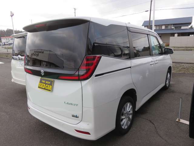 スズキ ランディ １．８ ハイブリッド Ｇ ４ＷＤ R4年 (東北) 99