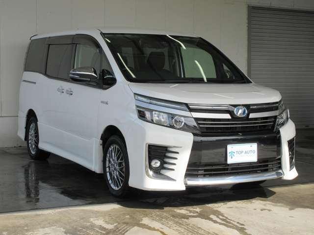 トヨタ ヴォクシー １．８ ハイブリッド ＺＳ 煌 H29年 (関東) 99