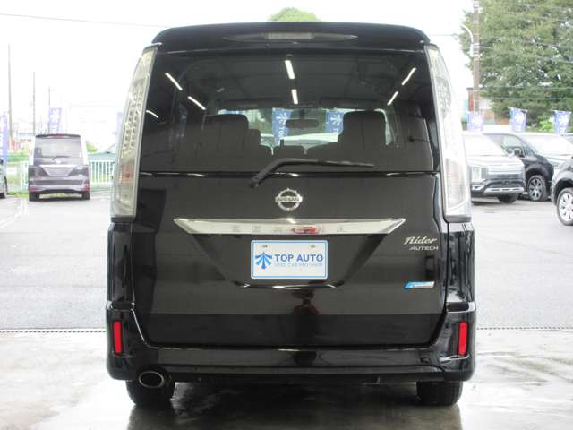 日産 セレナ ２．０ ライダー ブラックライン Ｓ－ＨＹＢＲＩＤ H25年 (関東) 99