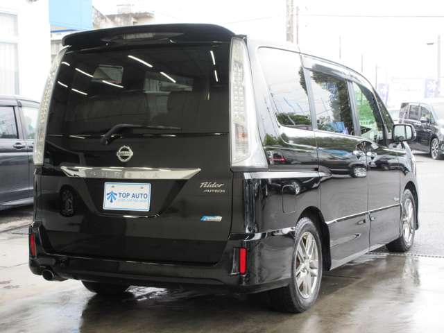 日産 セレナ ２．０ ライダー ブラックライン Ｓ－ＨＹＢＲＩＤ H25年 (関東) 99