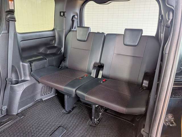 トヨタ エスクァイア ２．０ ＧＩ H29年 (関東) 99