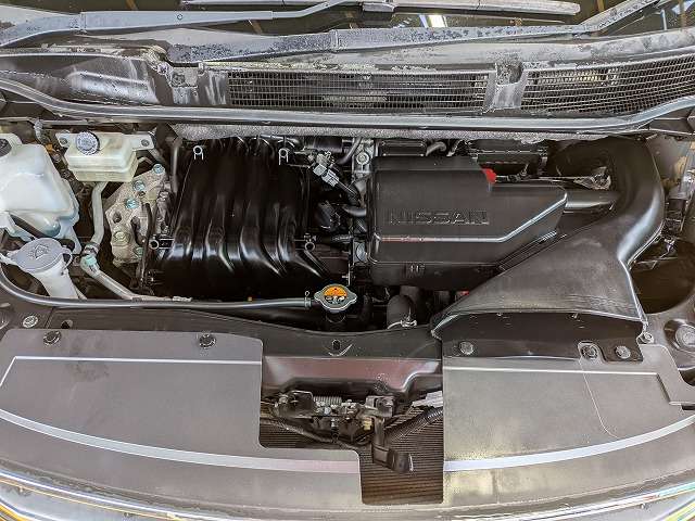 日産 セレナ ２．０ ハイウェイスター Ｖセレクション＋ＳＡＦＥＴＹ Ｓ－ＨＹＢＲＩＤ H27年 (関東) 99